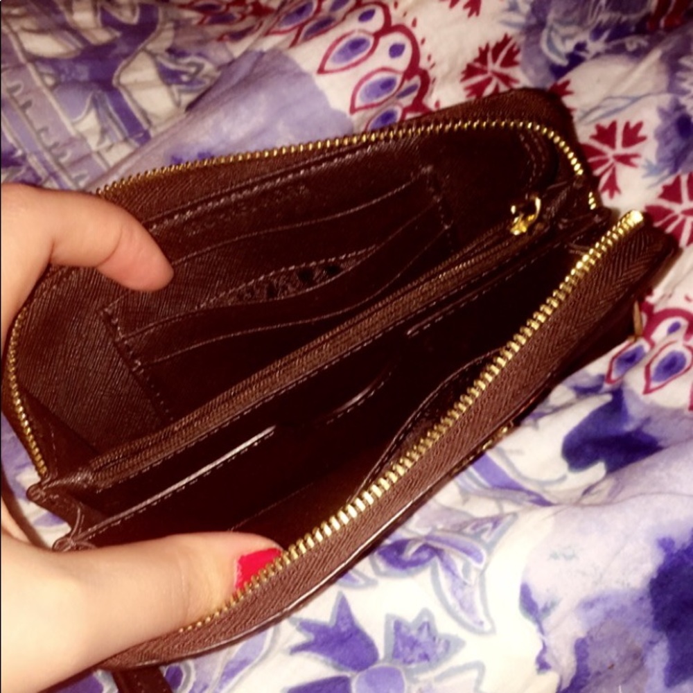 MK Wallet - Picture 2 of 2